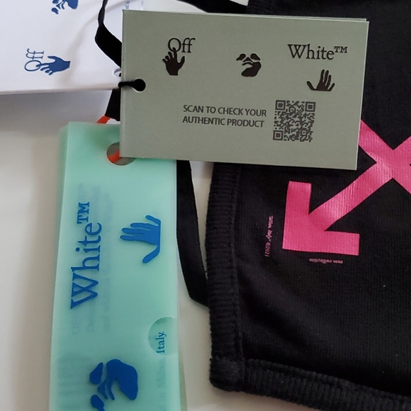 Off White Face Mask - Picture 2 of 5